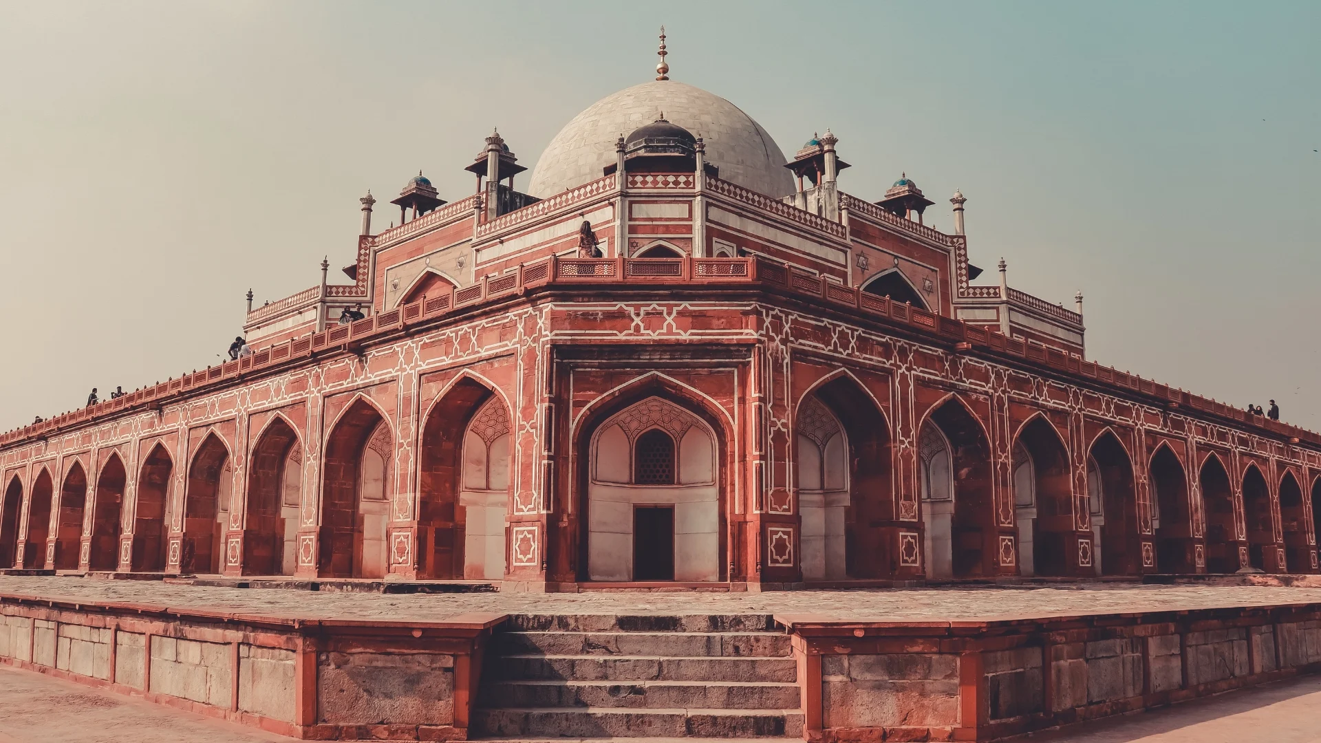 3N/4D Golden Triangle Tour Package via Vrindavan
