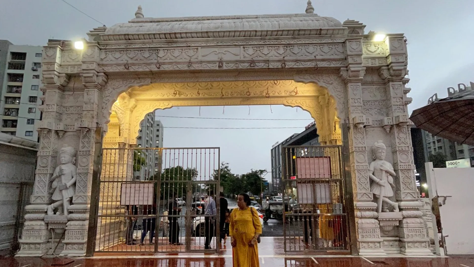 Mathura Vrindavan Krishna Temple Darshan Tour