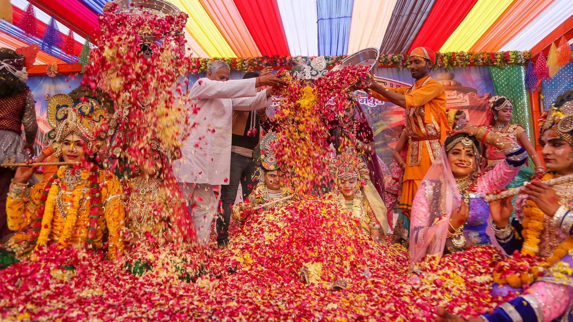 2 Days Holi Celebration in Mathura Vrindavan Gokul