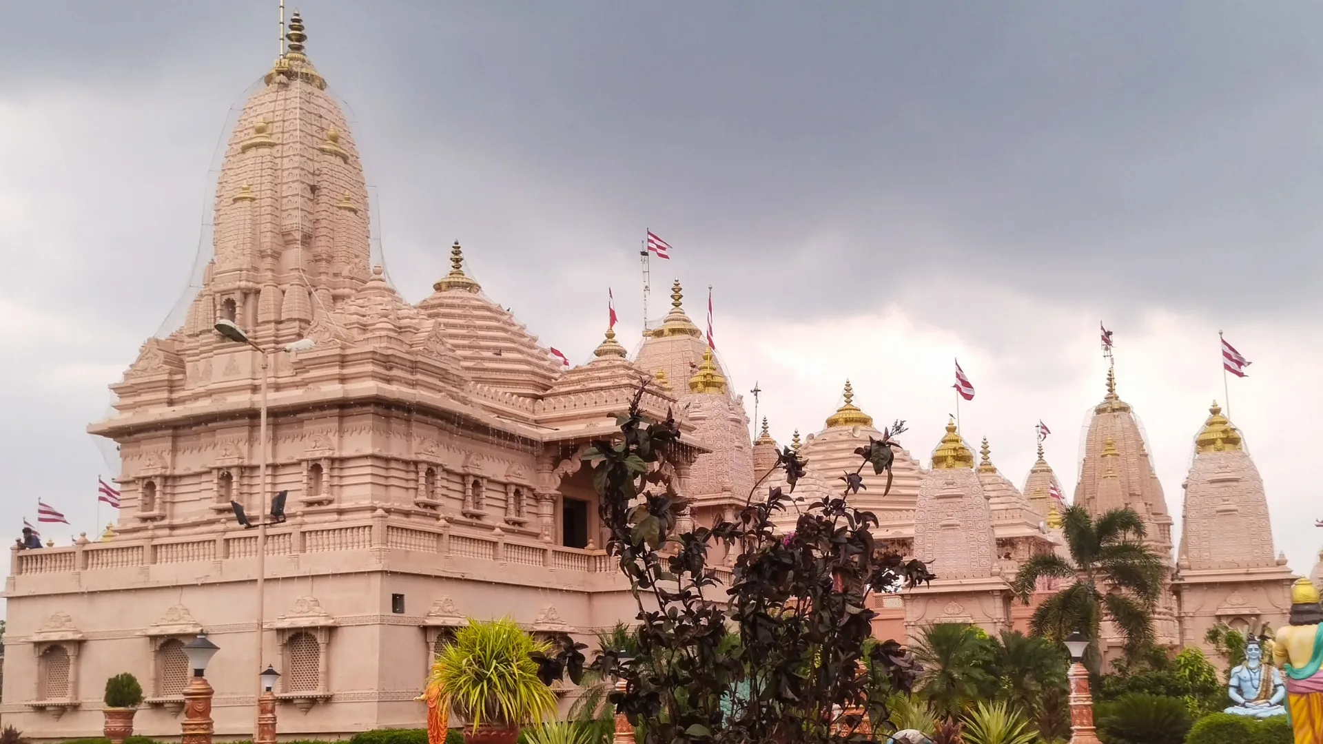 Mathura Vrindavan with Ayodhya Lucknow Tour Package
